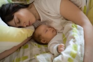18 Những mẫu chuyện ngắn để kể cho bé trước khi ngủ kèm ý nghĩa