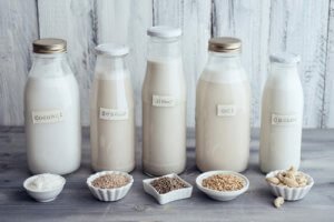 Những Cách Làm Sữa Tươi Thơm Ngon Từ Các Loại Hạt Dễ Dàng Tại Nhà