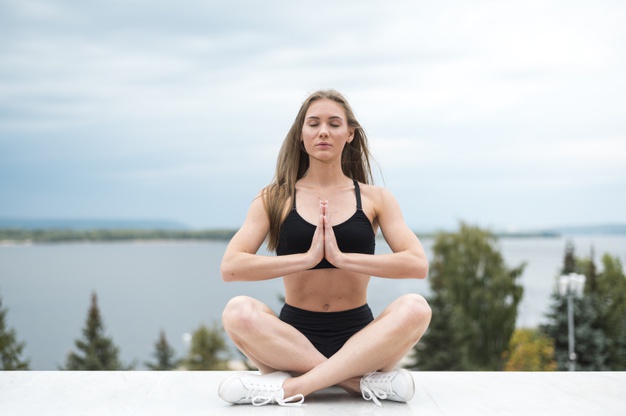[Phụ nữ cần biết] Có nên tập yoga trong thời kỳ kinh nguyệt không?