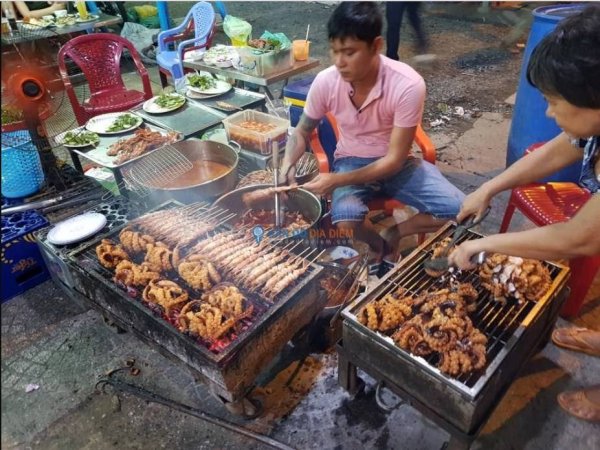 Quán ốc Oanh Vĩnh Khánh quận 4