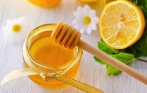 Mách bạn phương pháp giảm cân bằng chanh và mật ong khoa học, hiệu quả