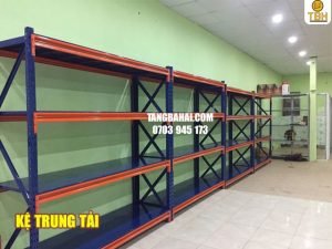 Top 3 mẫu kệ sắt kho hàng chất lượng nhất hiện nay