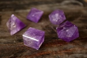 Giới thiệu đá quý phong thủy Ningems