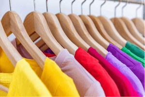 Bật mí cách sắp xếp tủ quần áo trong phòng ngủ gọn gàng