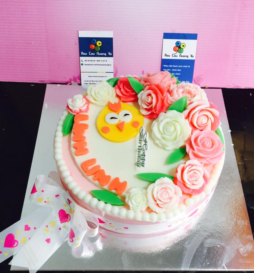 Bánh sinh nhật con gà cho người tuổi dậu