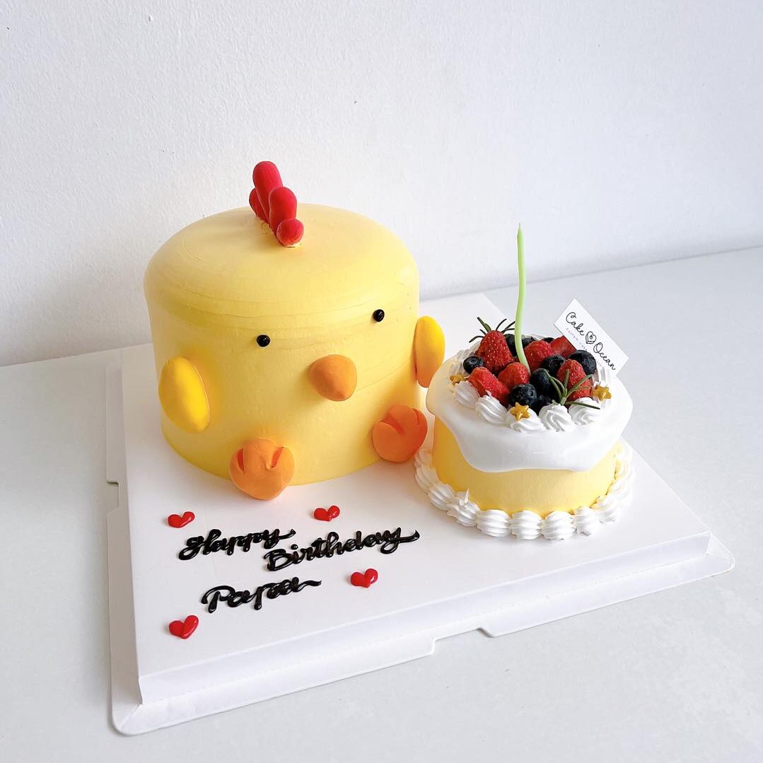 Bánh sinh nhật hình con gà cho người lớn