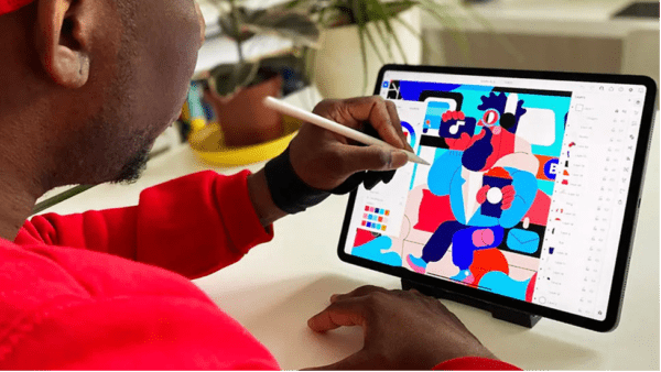 Bạn có thể thoả sức vẽ vời trên iPad với ứng dụng Illustrator