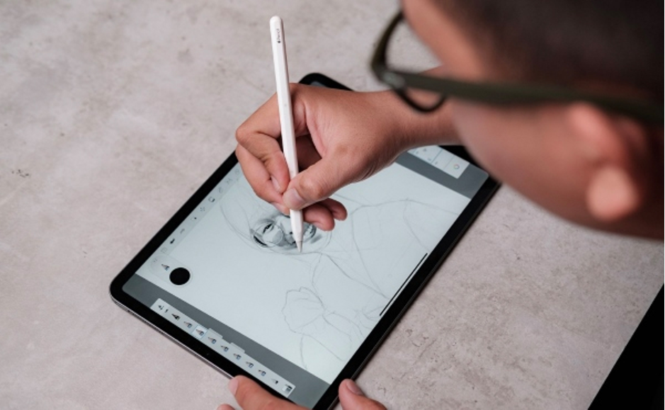 Tayasui Sketches cho trải nghiệm vẽ trên iPad chân thực như đang vẽ trên giấy