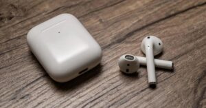 Những mẫu ốp airpod độc đáo cho bạn thoải mái lựa chọn