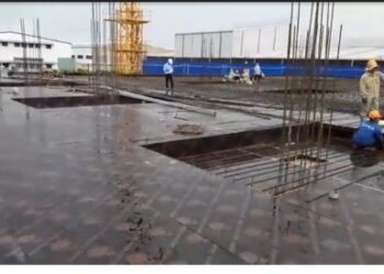 Các Yếu Tố Ảnh Hưởng Đến Giá Ván Ép Phủ Phim