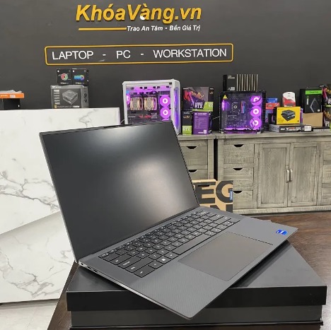 Ngoại hình máy rất quan trọng, xước 1 tí không sao nhưng hãy chọn máy ít bị va đập móp méo.