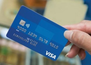 Nên làm thẻ visa ở ngân hàng nào dễ nhất và được hưởng nhiều ưu đãi