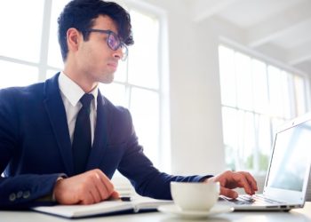 Tùy vào tình huống cụ thể, doanh nghiệp cần lựa chọn phương án phù hợp